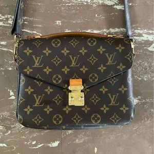 Louis Vuitton Pochette Metis